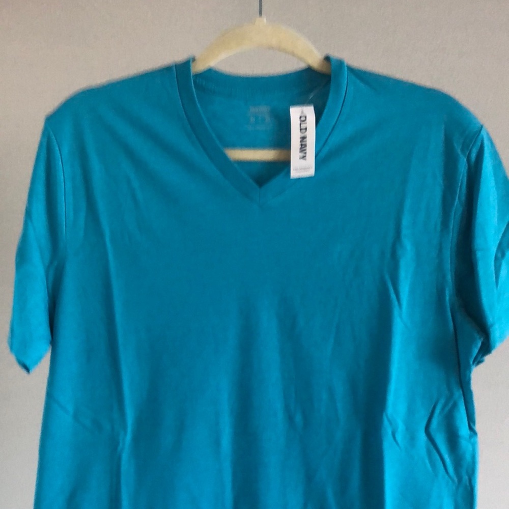 Old Navy V-Neck T-Shirt